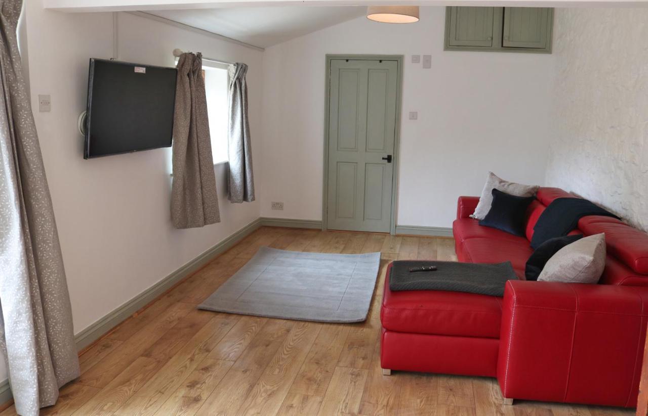 Pullman Cottage - The Culm Valley Inn Culmstock Dış mekan fotoğraf